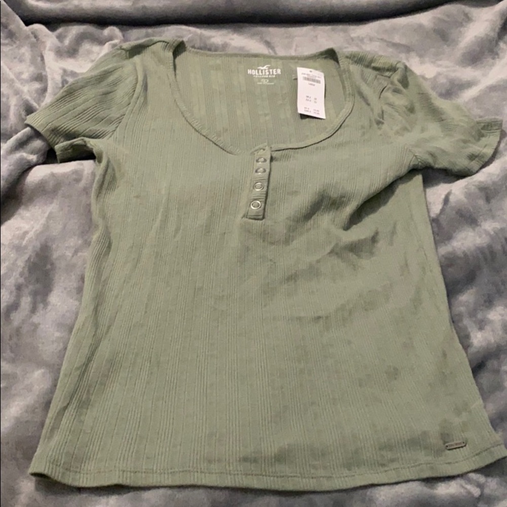 Hollister Top Large